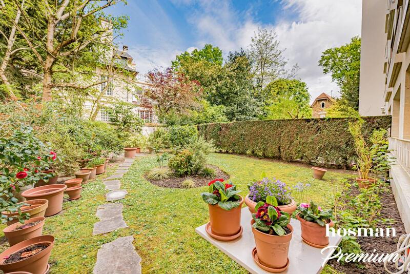 Appartement - 127 m² - 6 pièces