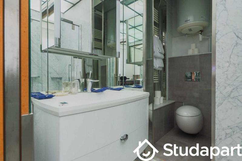 Appartement - 64 m² - 1 pièce