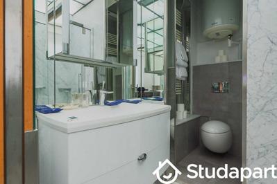 Appartement - 64 m² - 1 pièce