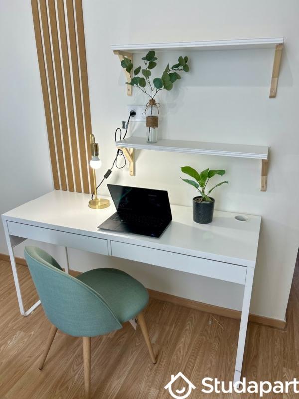 Chambre - 10 m² - 1 pièce