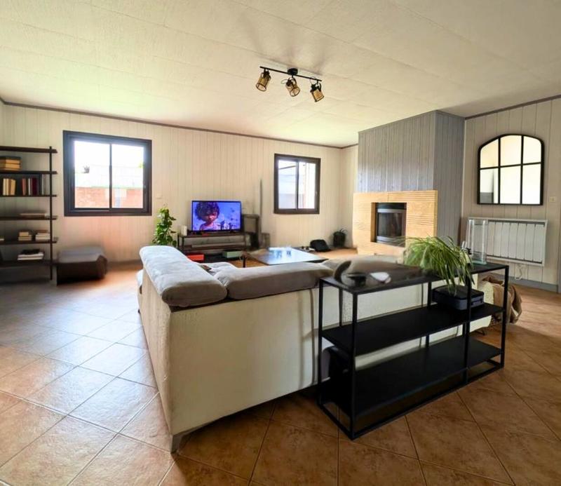 Maison - 141 m² - 5 pièces