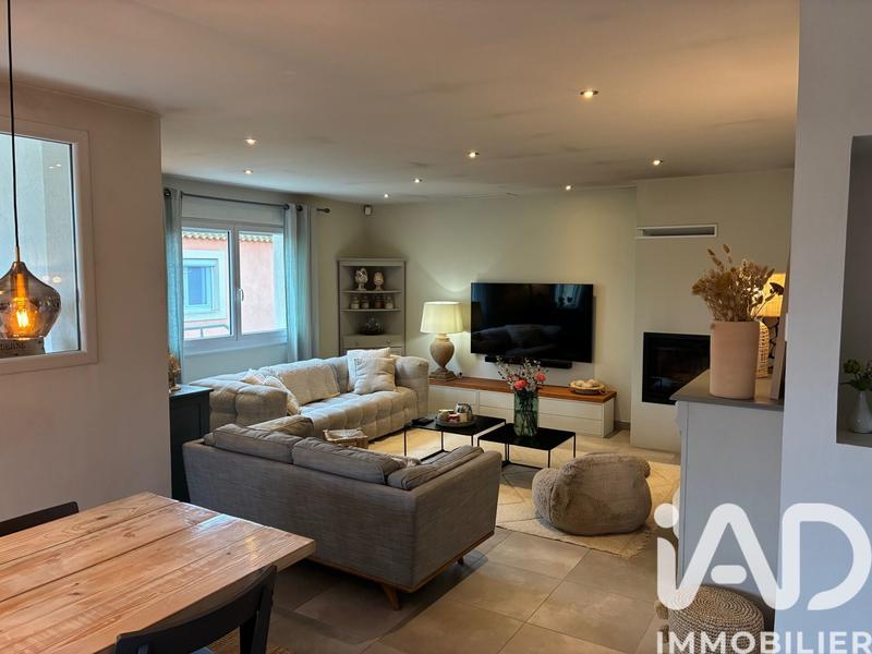 Maison - 177 m² - 8 pièces