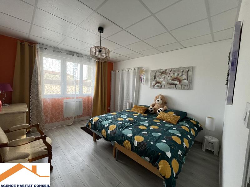 Maison - 200 m² - 9 pièces