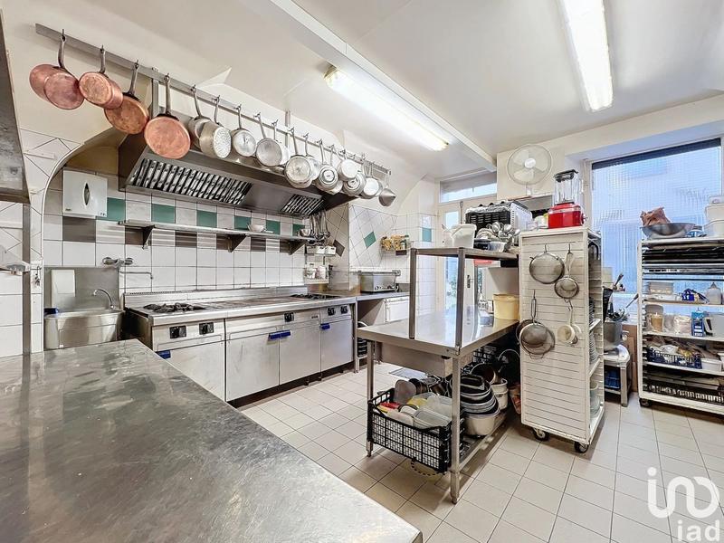 Local commercial - 180 m²