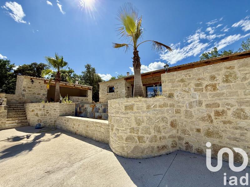 Maison - 151 m² - 6 pièces