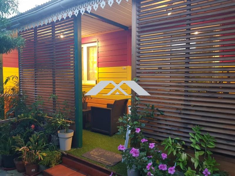 Maison traditionnelle - 92 m² - 7 pièces