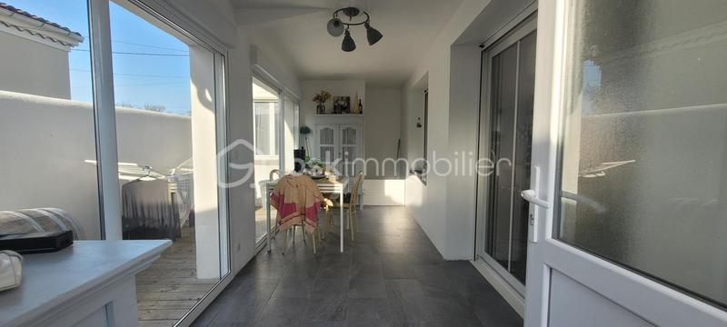 Maison - 204 m² - 8 pièces