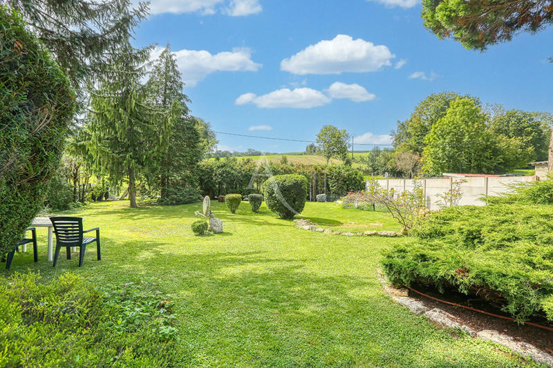 Maison - 154 m² - 7 pièces