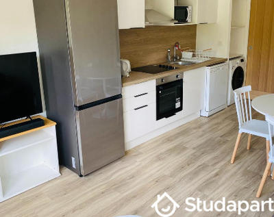 Chambre - 12 m² - 1 pièce