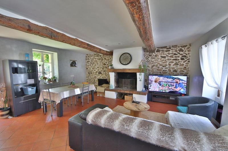 Maison - 120 m² - 5 pièces