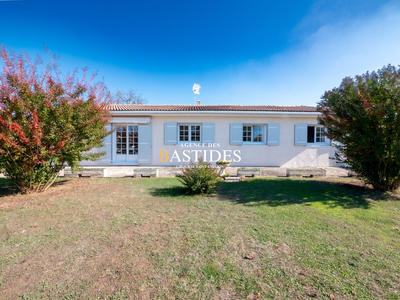 Maison traditionnelle - 111 m² - 5 pièces