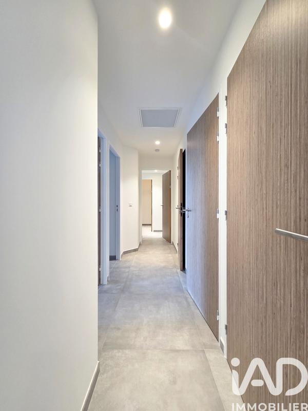 Appartement - 97 m² - 4 pièces