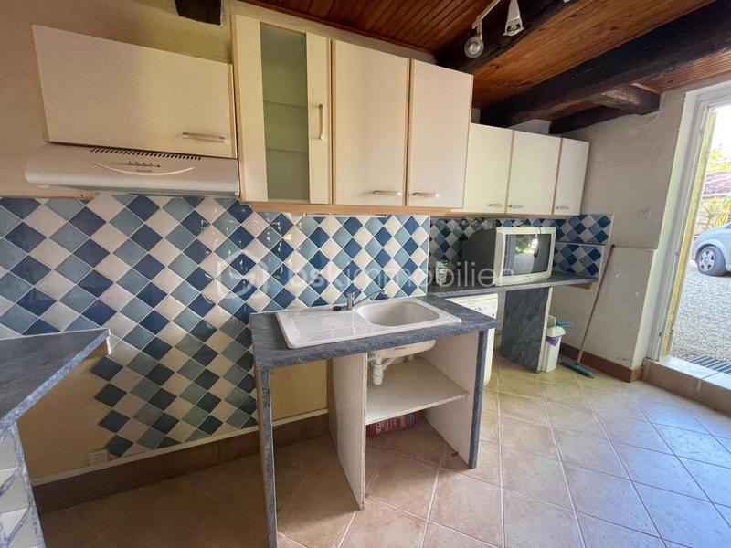 Propriété - 280 m² - 12 pièces