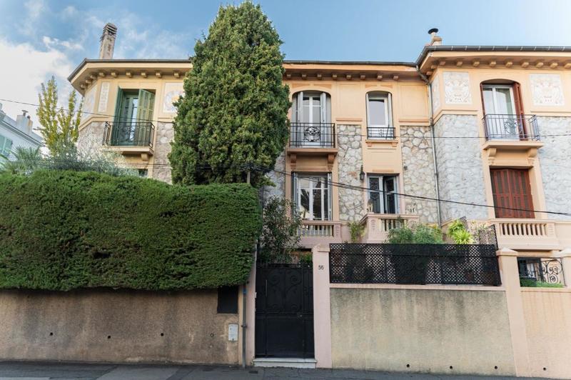 Maison bourgeoise - 155 m² - 6 pièces