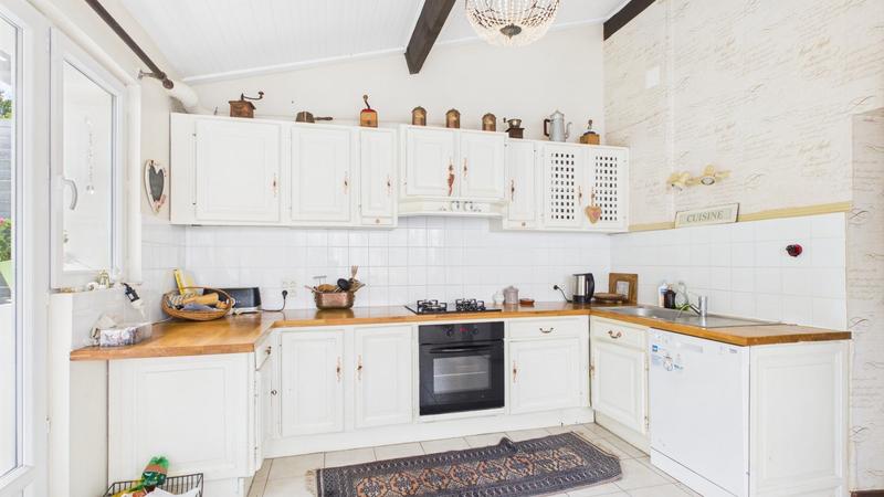 Maison - 160 m² - 8 pièces