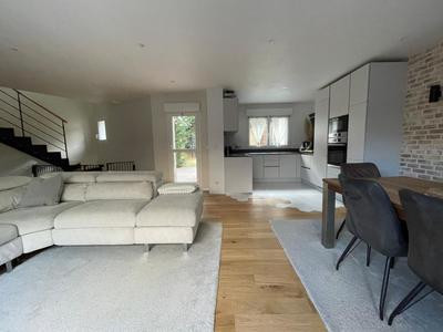 Duplex - 133 m² - 4 pièces