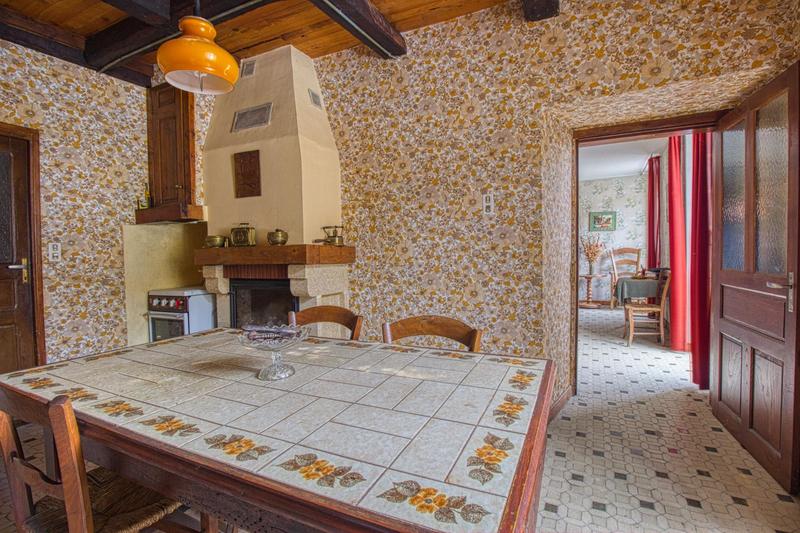 Maison de village - 100 m² - 4 pièces