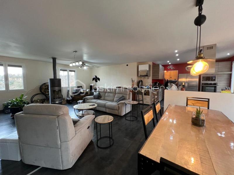 Maison - 127 m² - 7 pièces