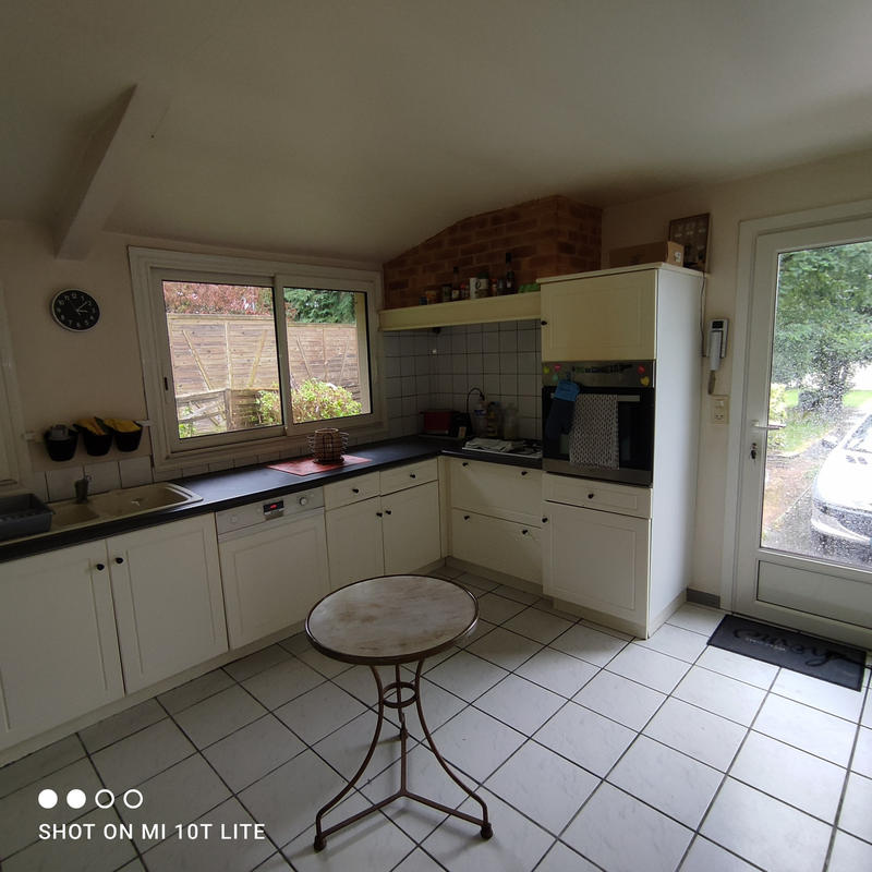 Maison - 186 m² - 8 pièces