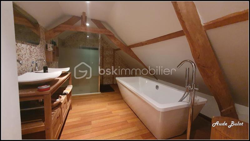 Corps de ferme - 287 m² - 10 pièces