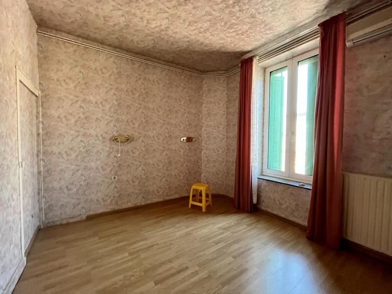 Maison - 205 m² - 8 pièces