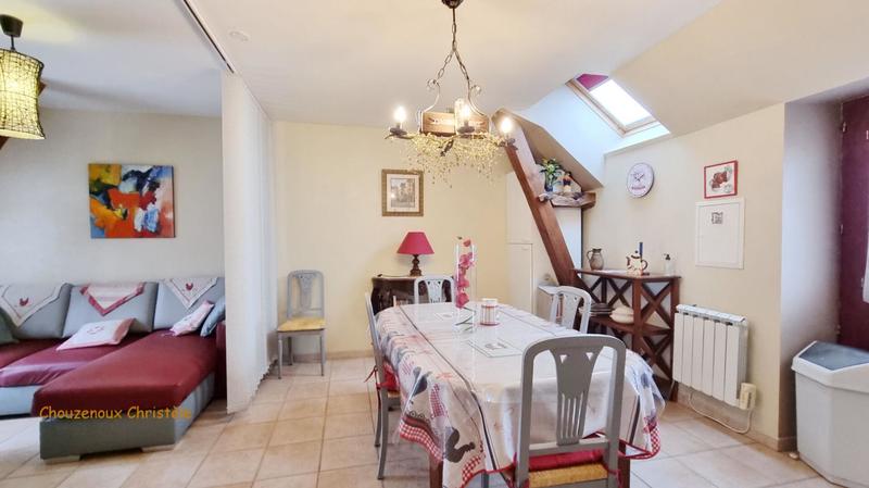 Demeure - 330 m² - 16 pièces