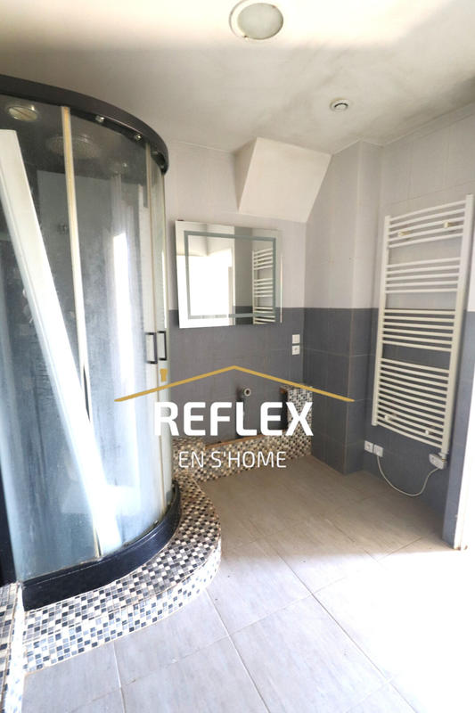 Maison - 146 m² - 4 pièces