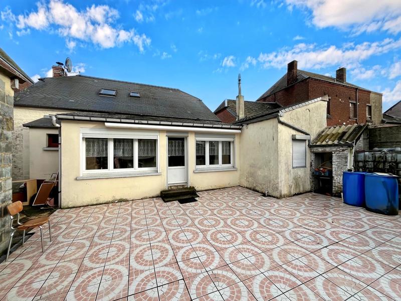 Maison - 98 m² - 5 pièces