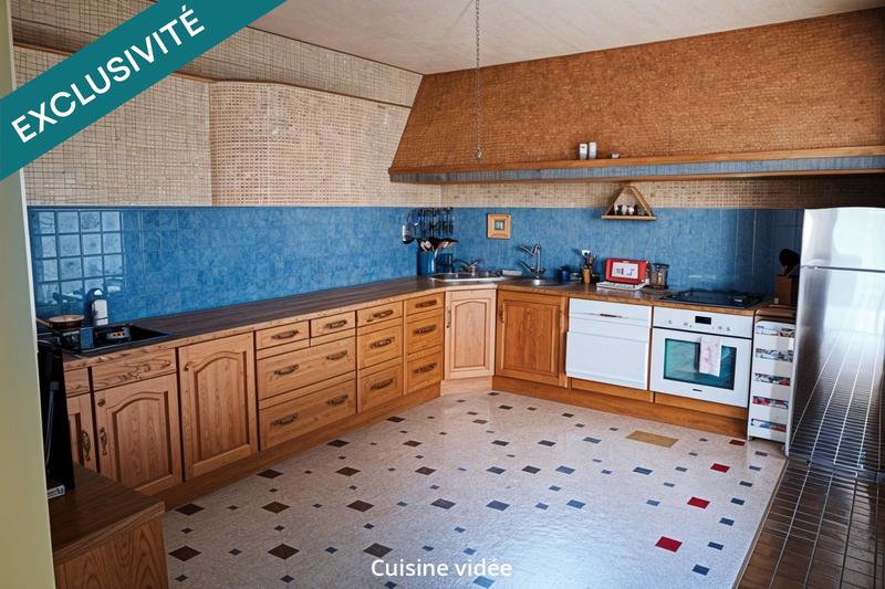 Maison - 161 m² - 7 pièces