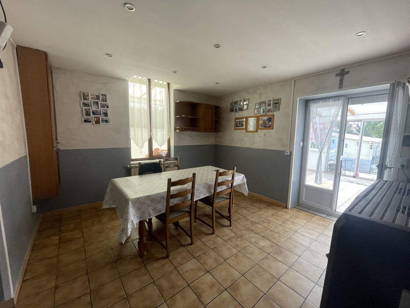 Maison - 175 m² - 6 pièces