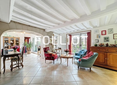 Maison - 140 m² - 5 pièces