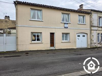 Maison - 147 m² - 7 pièces