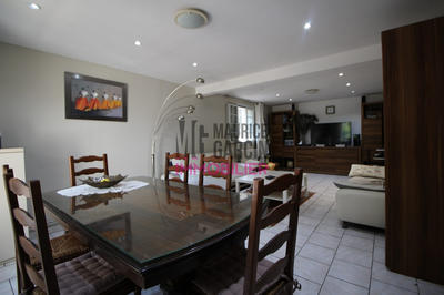 Maison - 151 m² - 6 pièces