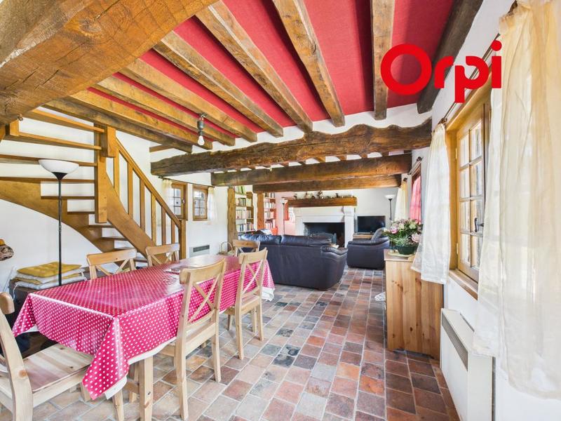 Maison - 90 m² - 5 pièces