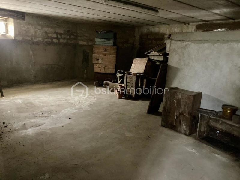 Demeure - 600 m² - 14 pièces