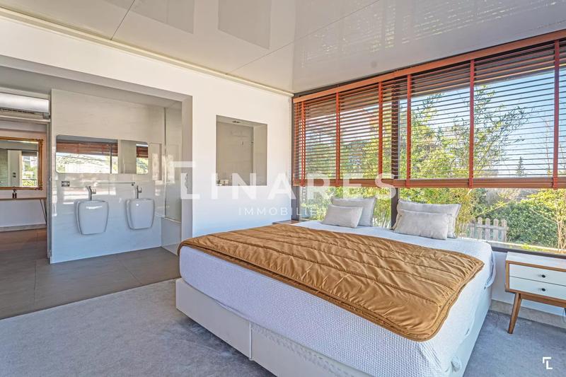 Villa - 160 m² - 4 pièces