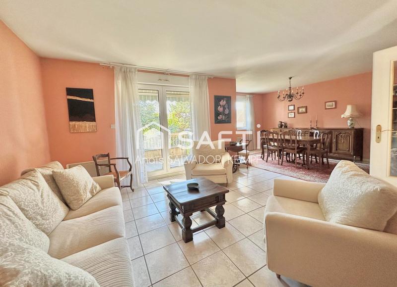 Appartement - 96 m² - 3 pièces