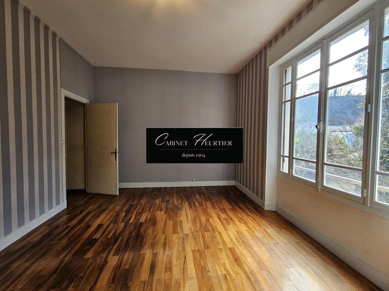 Appartement - 120 m² - 5 pièces