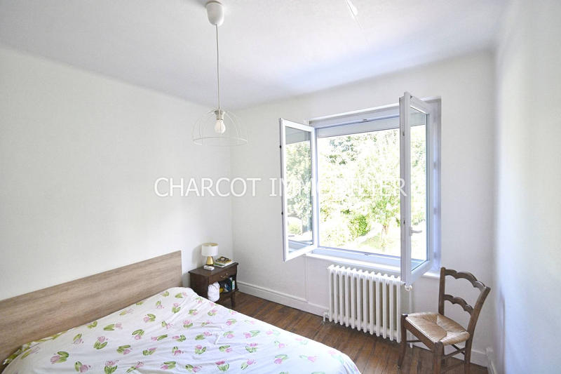 Maison - 134 m² - 7 pièces