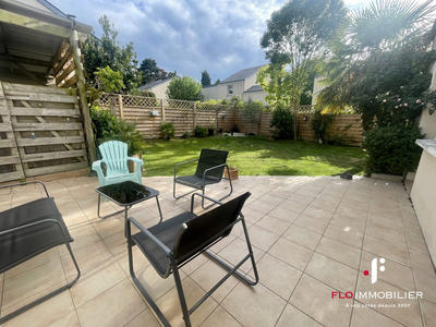 Maison - 105 m² - 5 pièces