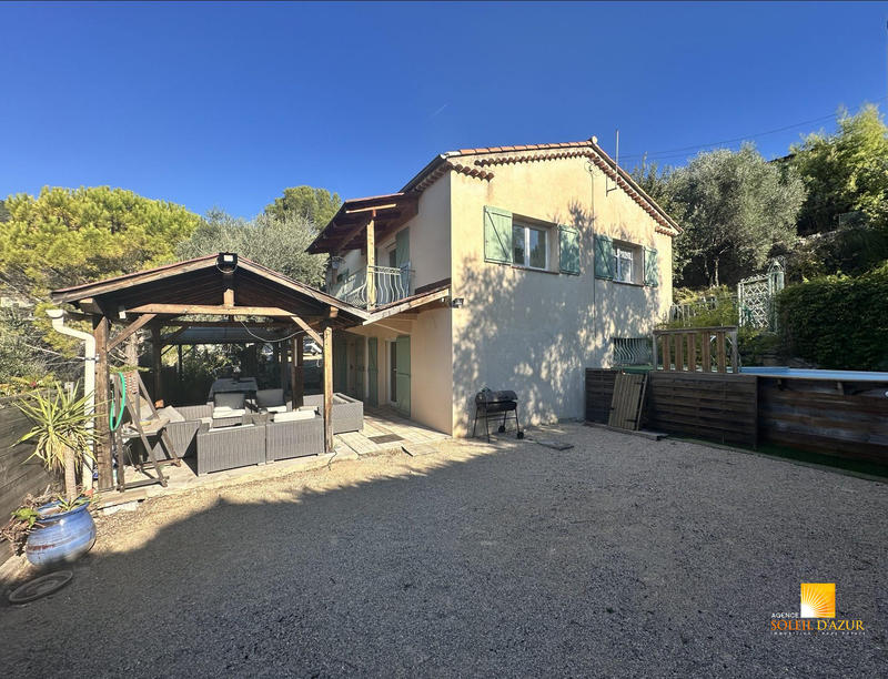 Maison - 154 m² - 6 pièces