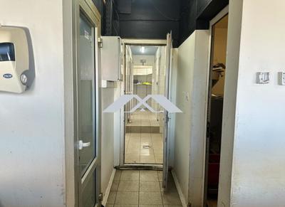 Local commercial - 124 m²