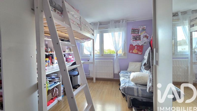 Maison - 97 m² - 5 pièces