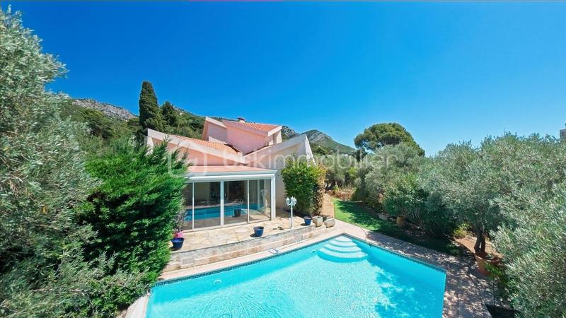 Maison d'architecte - 176 m² - 6 pièces