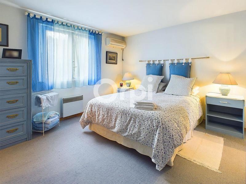 Villa - 191 m² - 6 pièces