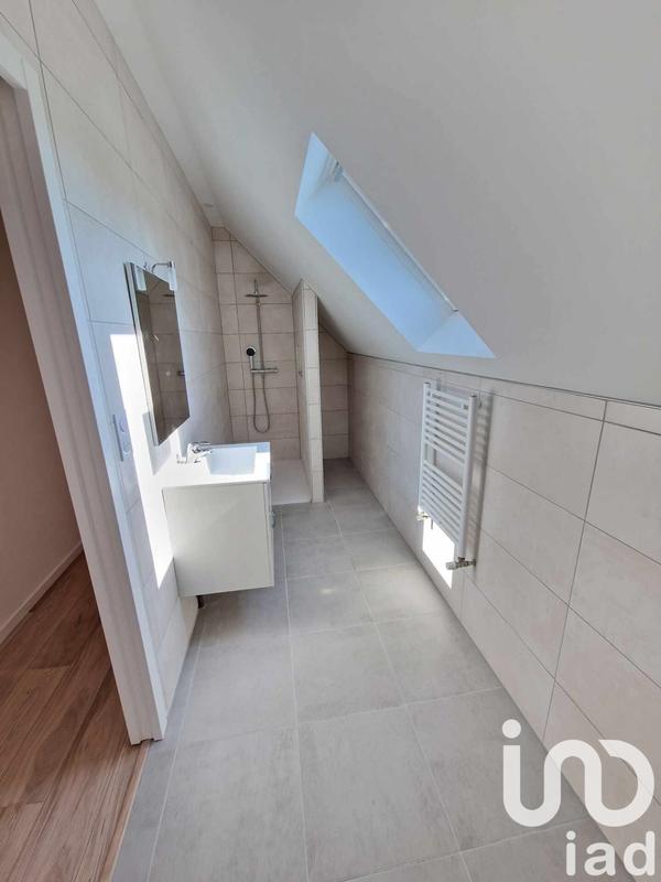 Maison - 136 m² - 7 pièces