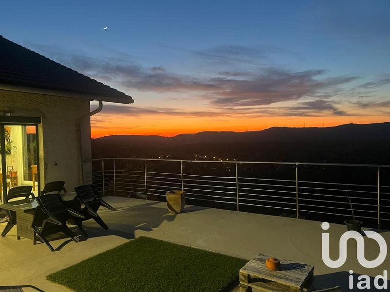 Maison - 175 m² - 5 pièces