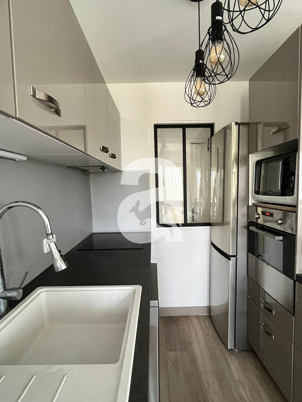 Appartement - 108 m² - 4 pièces