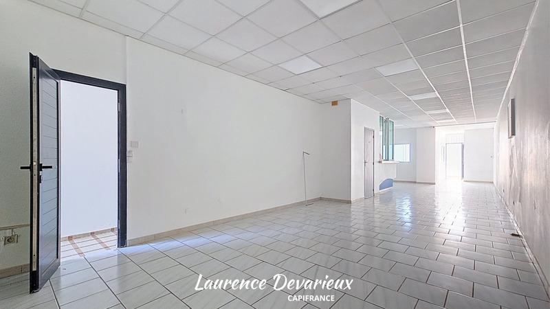 Maison - 155 m² - 3 pièces