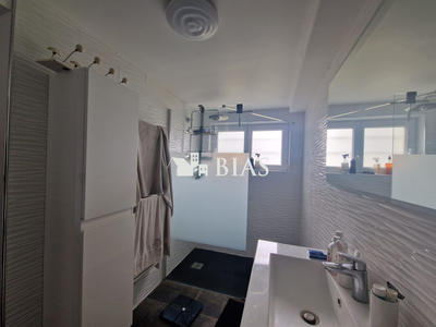 Maison - 96 m² - 4 pièces